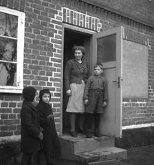Immigrant farm workers from Estonia in Sweden, 1946. Creator: Otto Ohm