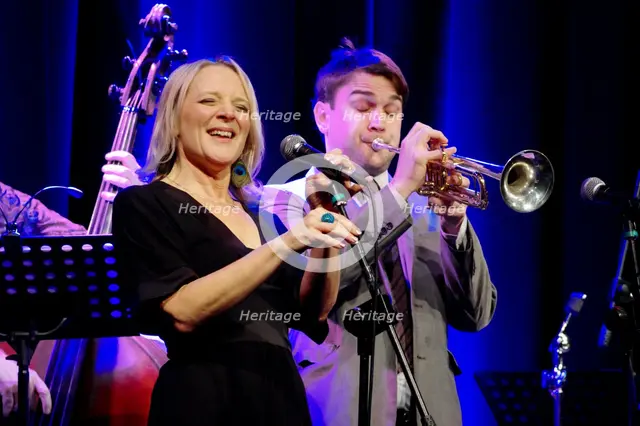 Imogen Ryall and Jack Kendon, Ropetackle Arts Centre, Shoreham, West Sussex, Jan 2016. Artist: Brian O'Connor.
