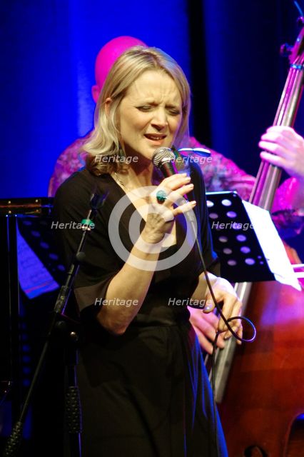 Imogen Ryall, Ropetackle Arts Centre, Shoreham, West Sussex, Jan 2016. Artist: Brian O'Connor.