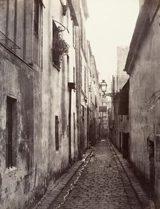 Impasse Briare (de la Cité Coquenard), 1860s. Creator: Charles Marville