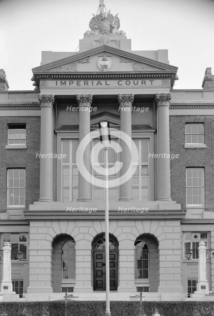 Imperial Court, 225 Kennington Lane, Lambeth, London, c1945-1980. Artist: Eric de Maré