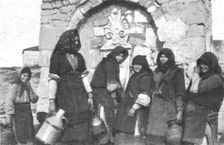 'Impressions Macedoniennes; Femmes tziganes a la fontaine dans un village grec. 1915. Creator: Unknown