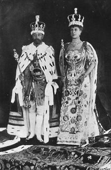 In spring 1910, King Edward VII died, in March 1911, King George V was crowned 1911, (1945)