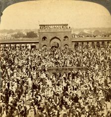 In the Court of the Jumma Mosque during the Annual Fast Delhi, India.Artist: Underwood & Underwood