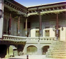 In the courtyard of a Sart home, on the outskirts of Samarkand, between 1905 and 1915. Creator: Sergey Mikhaylovich Prokudin-Gorsky