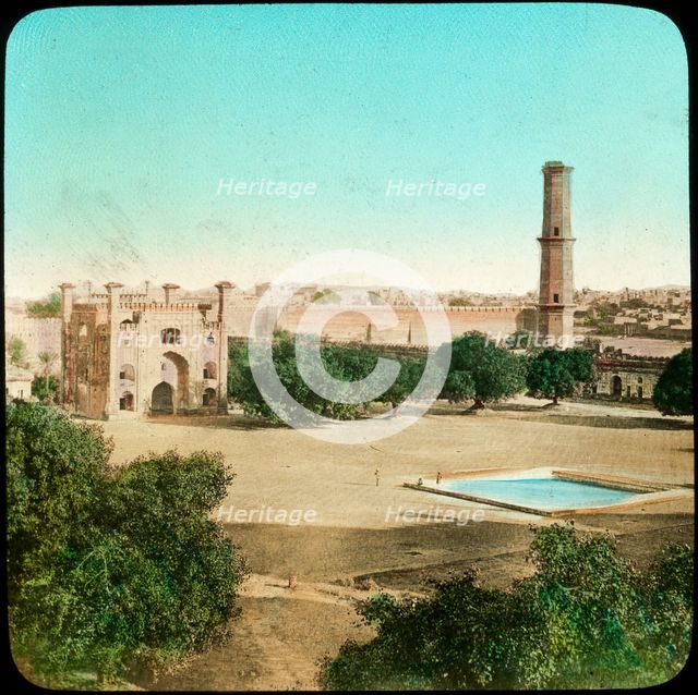 In the Fort, Lahore, India, late 19th or early 20th century. Artist: Unknown