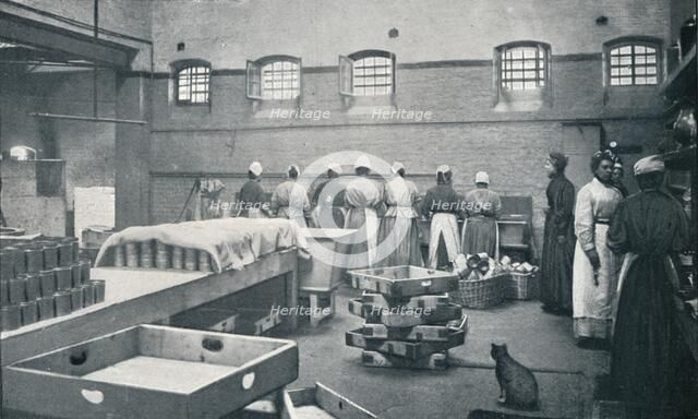 In the kitchen of Holloway Prison, London, c1901 (1901). Artist: Unknown.