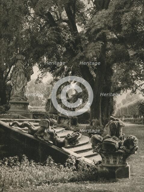 'In the Veitshochheim Park', 1931. Artist: Kurt Hielscher.