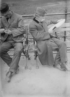 In Union Sq., between c1910 and c1915. Creator: Bain News Service