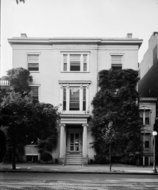 Intercollegiate House made for Natl. Woman's Party, between 1905 and 1945. Creator: Harris & Ewing