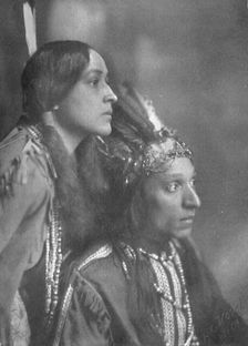 Interested 1909. Creator: Hermann Clemens Kosel