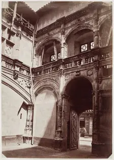 Interior Courtyard, Hôtel de Bernuy, Toulouse, between 1850 and 1900. Creator: Unknown