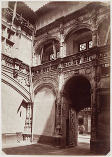 Interior Courtyard, Hôtel de Bernuy, Toulouse, between 1850 and 1900. Creator: Unknown