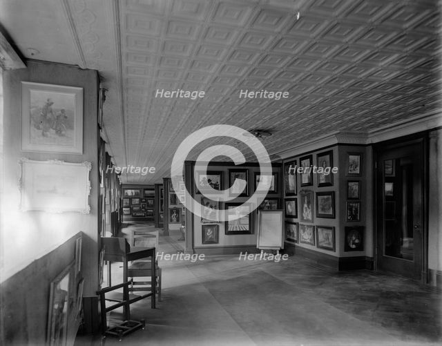 Interior of 234 Fifth Avenue, Detroit Publishing Co., New York, N.Y., between 1905 and 1915. Creator: Unknown.