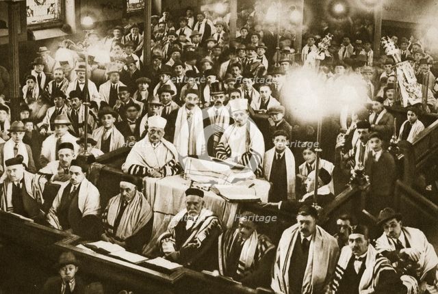 Interior of an East End synagogue during a festival, London, 20th century. Artist: Unknown