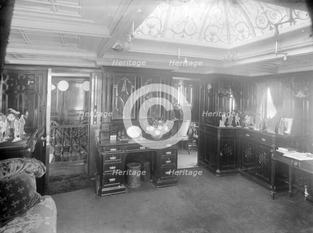 Interior of main saloon on steam yacht 'Venetia', 1920. Creator: Kirk & Sons of Cowes.