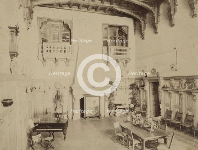 Interior of the Manor house at the Muromtsevo Estate, before 1909.