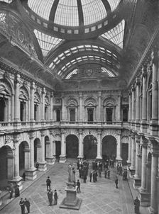 Interior of the Royal Exchange, City of London, c1910 (1911)