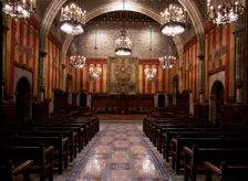 Interior view of the Salo de Cent of the city council of Barcelona, by Pere Llobet