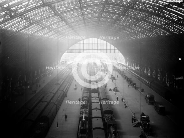Interior view of St Pancras Station, Camden, London, c1895. Creator: Unknown.
