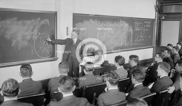 Internat'l law class, Columbia, 1918. Creator: Bain News Service.