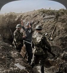 Interrogating a German prisoner to obtain information, World War I, 1914-1918. Artist: Realistic Travels Publishers