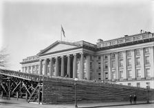Inaugural Stands - Southeast Corner of Treasury, 1913. Creator: Harris & Ewing