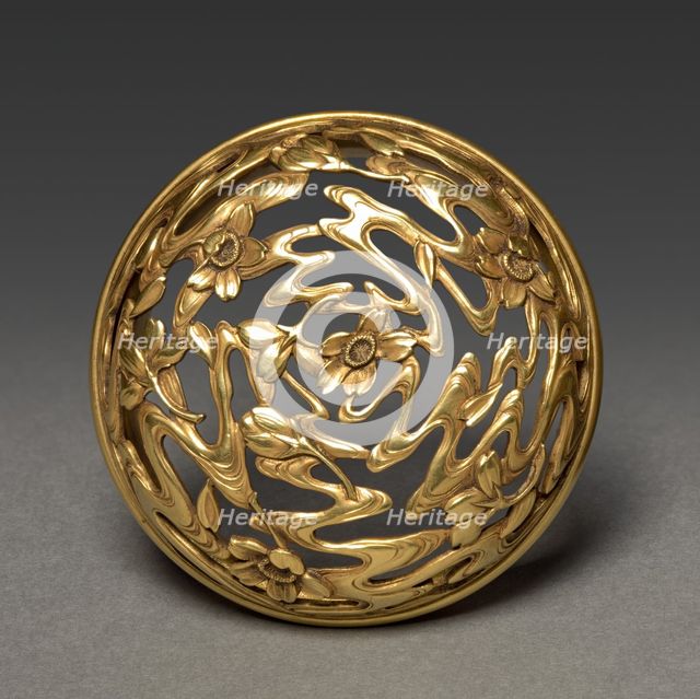 Incense Burner with Floral Scroll: Nabeshima Type (lid), 19th century. Creator: Unknown.