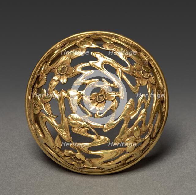 Incense Burner with Floral Scroll: Nabeshima Type (lid), 19th century. Creator: Unknown.