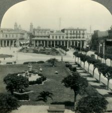 Independence Plaza, Montevideo, Uruguay c1930s. Creator: Unknown