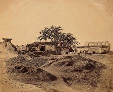 India: a ruined building, c1858. Creator: Felice Beato