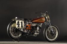 Indian Model 648 Big Base 1948. Artist: Simon Clay