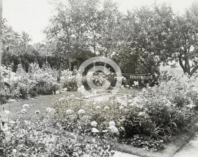 "Indian Ridge," Dr. Francis Bishop Harrington house, 166 Argilla Road, Ipswich, Massachusetts, 1926. Creator: Frances Benjamin Johnston.