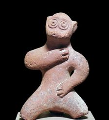 Indian terracotta statuette of a monkey, 1st century BC