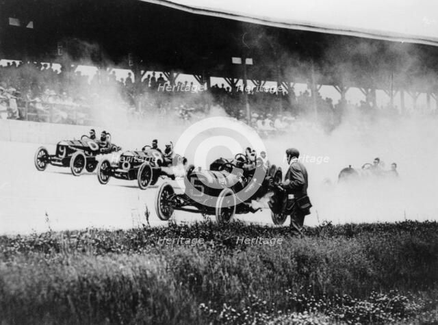 Indianapolis 500 Mile Race, Indiana, USA, early 1920s. Artist: Unknown