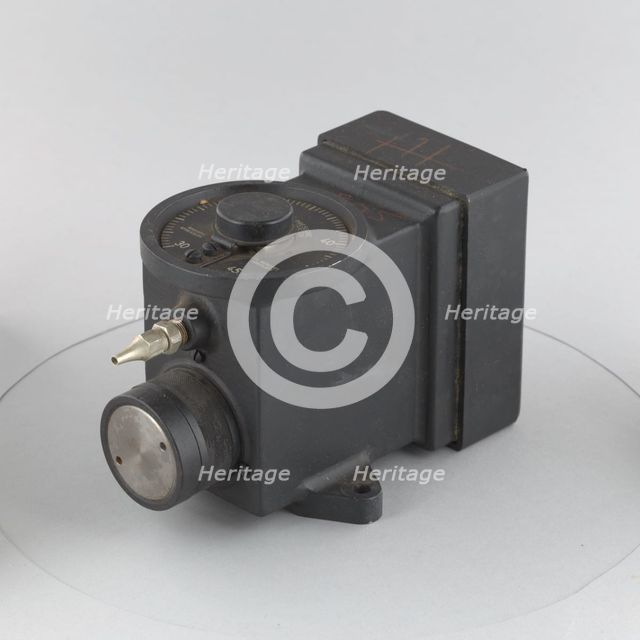 Indicator, Manifold Pressure Warning System. Creator: Pioneer Instrument Company.