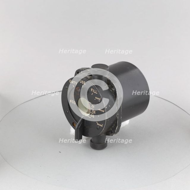Indicator, Carbon Monoxide. Creator: Cambridge Instrument Company.