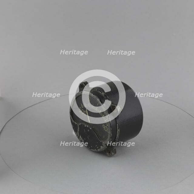 Indicator, Exhaust Gas Temperature, Japanese Navy, Model-1. Creator: Mitsubishi Electric.