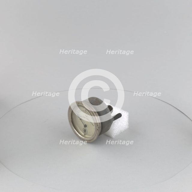 Indicator, Fuel Pressure. Creator: National Gauge & Equipment Co..