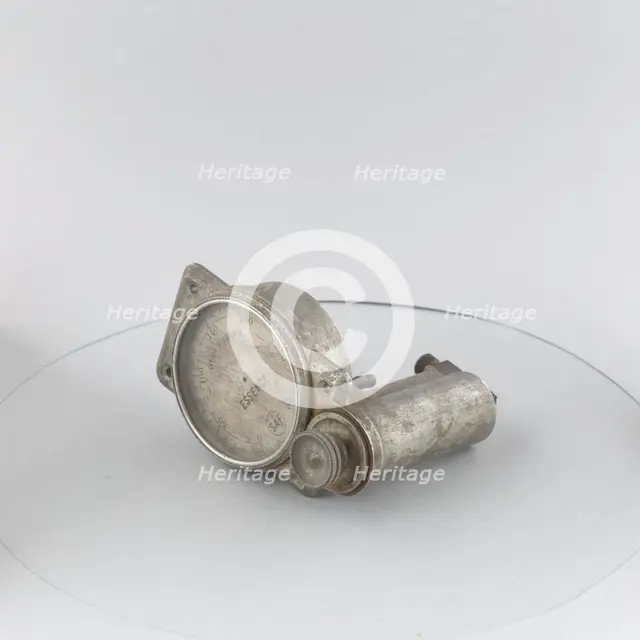 Indicator, Fuel Quantity, Hydrostatic. Creator: S.A.F..