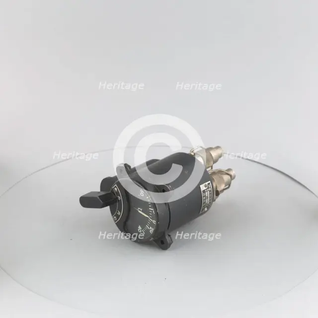 Indicator, Temperature, Free Air, Japanese Army, Dual range. Creator: Fuji Koku Keiki.