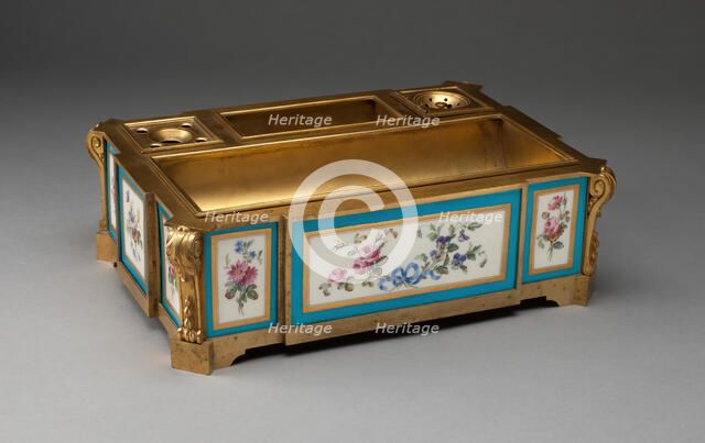 Inkstand, Sèvres, Late 18th / Early 19th century. Creator: Sèvres Porcelain Manufactory.