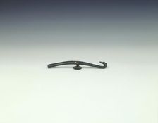 Inlaid bronze garment hook, Western Han dynasty, China, 206 BC-8 AD