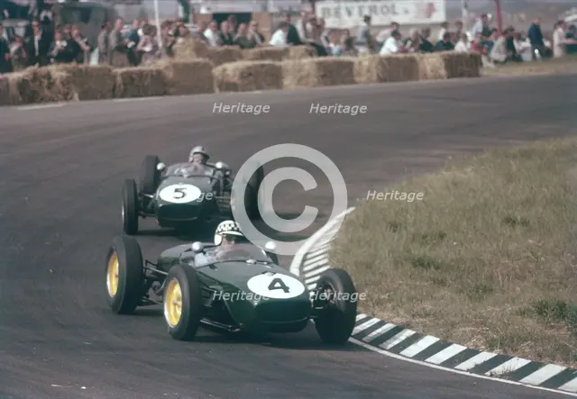 Innes Ireland driving a Lotus 18, Dutch Grand Prix, Zandvoort, 1960. Artist: Unknown