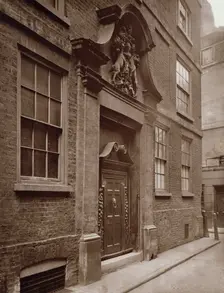 Innholder's Hall, c1884. Creator: Henry Dixon & Son