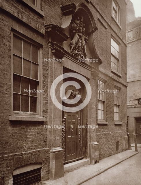 Innholder's Hall, c1884. Creator: Henry Dixon & Son.