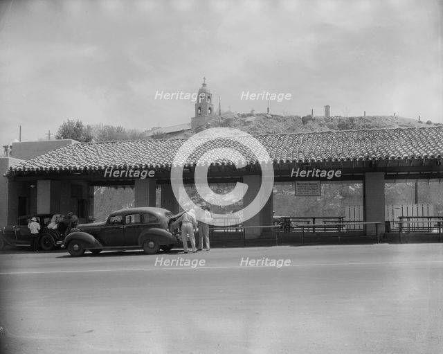 Inspection station on the California-Arizona state line, Yuma, Arizona, 1937. Creator: Dorothea Lange.