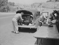 Inspection station on the California-Arizona state line maintained by..., 1937. Creator: Dorothea Lange