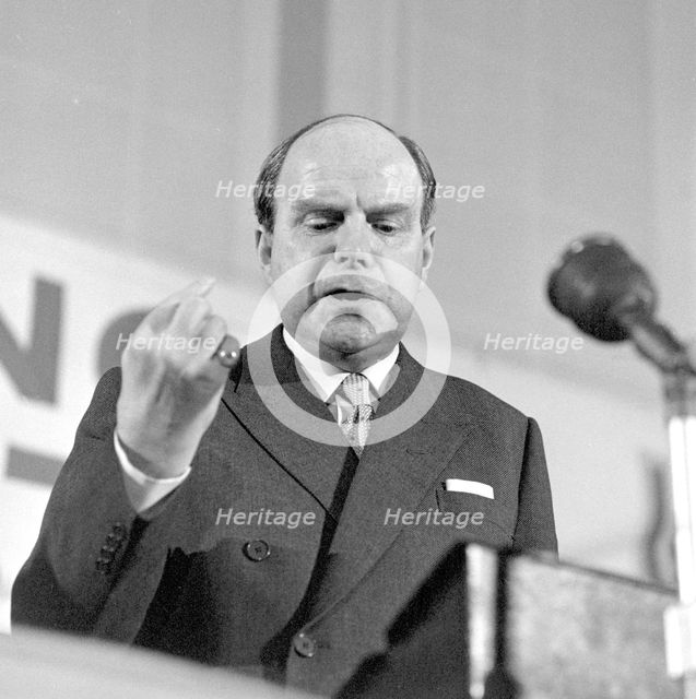 Ian Macleod speaking at the 4th Young Conservatives Conference in London, 15 Feb 1964. Creator: Henry Grant.