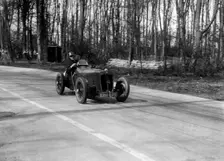 Ian Connell's Vale Special racing at Donington Park, Leicestershire, 1935. Artist: Bill Brunell